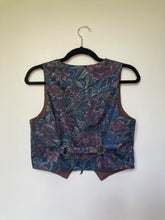 Load image into Gallery viewer, Sale: "Blueberry Bouquet" California Dreamin' Vest